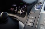 Lexus HS250h 2009 года